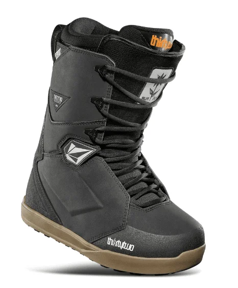 Thirtytwo Men's Lashed X Volcom Snowboard Boots 2025